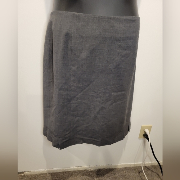 Talbots size 14w wool blend grey skirt with pleats - Picture 1 of 5